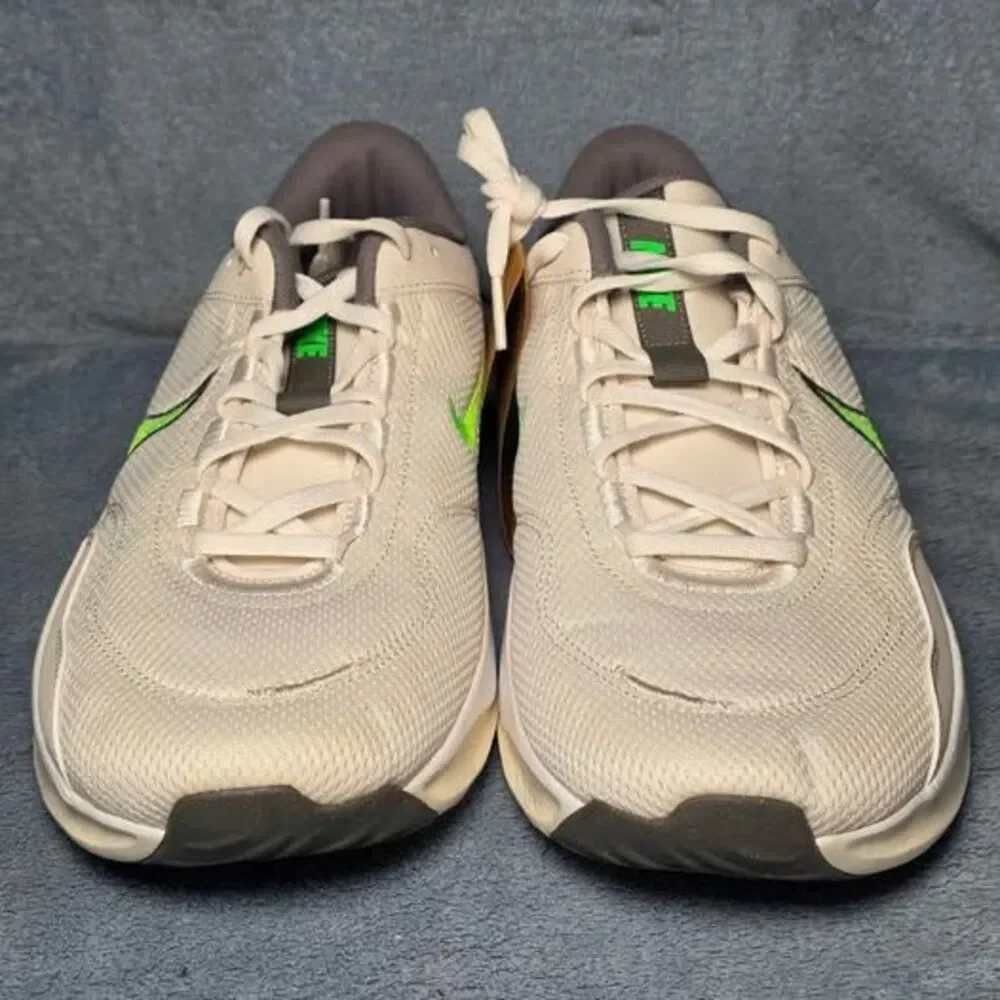 Nike Legend Essential 3 Next Nature 